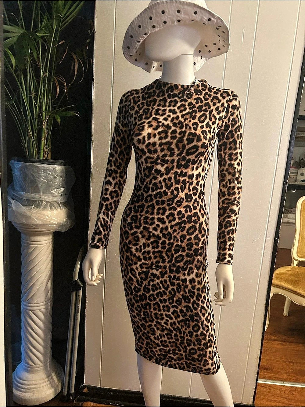 Leopard Print Long Sleeve Midi Dress